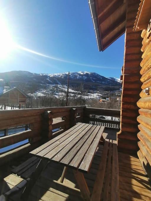 Chalet Les Pins Blancs Allos Exterior foto